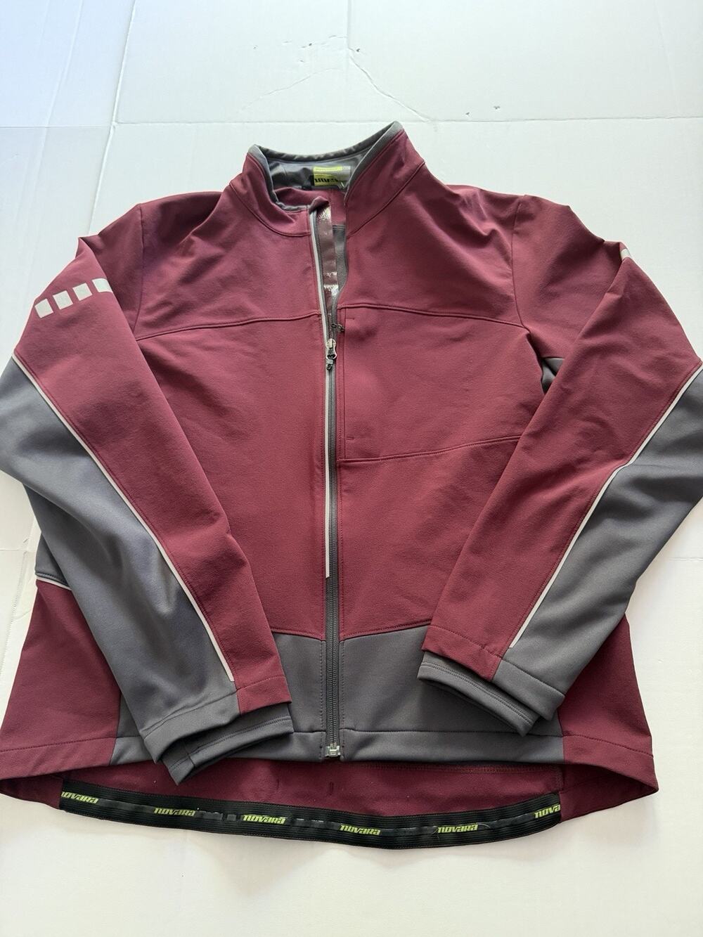 Novara Headwind Maroon And Charcoal cycling jacket Sz XL